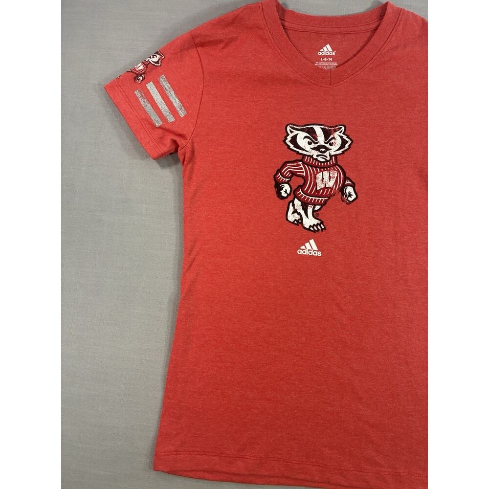 Adidas Wisconsin Badgers Youth Large 14 Red Graphic T-Shirt NCAA NWT - Picture 4 of 7